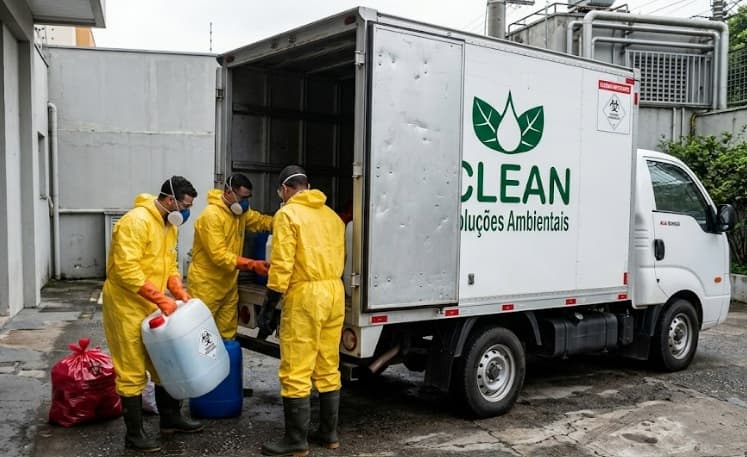 Coleta e destinação de produtos químicos e reagentes de laboratório Clean